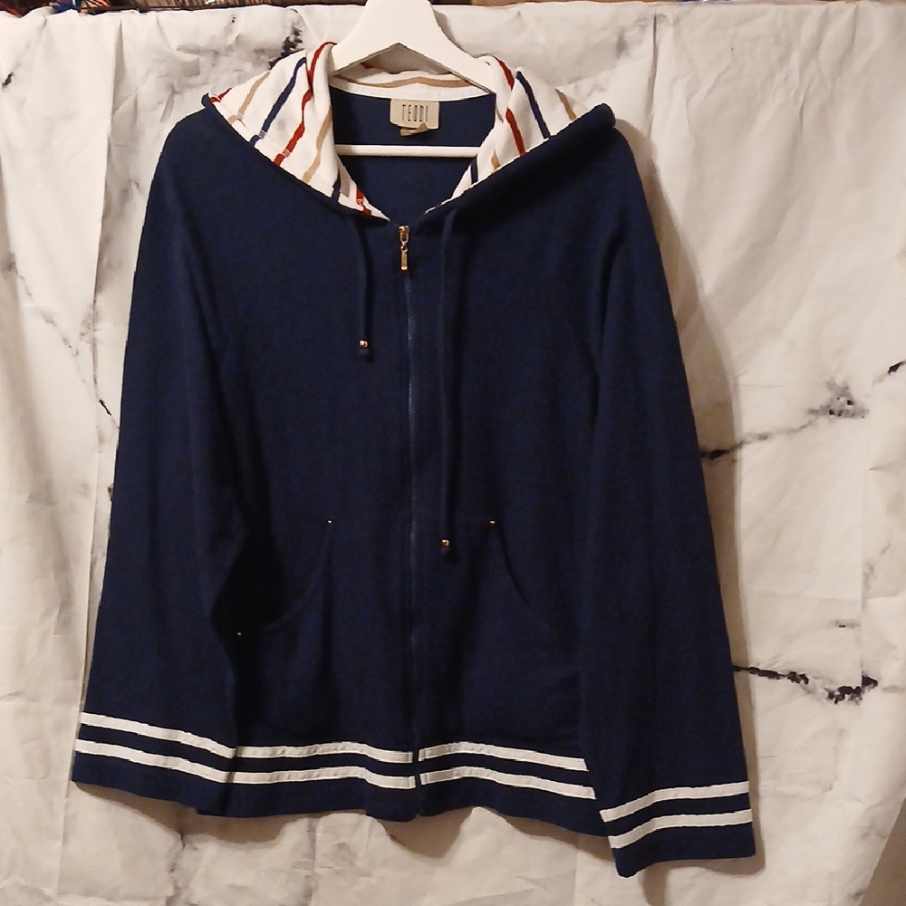 Teddi hooded jacket XL 🩵🩵🩵🩵